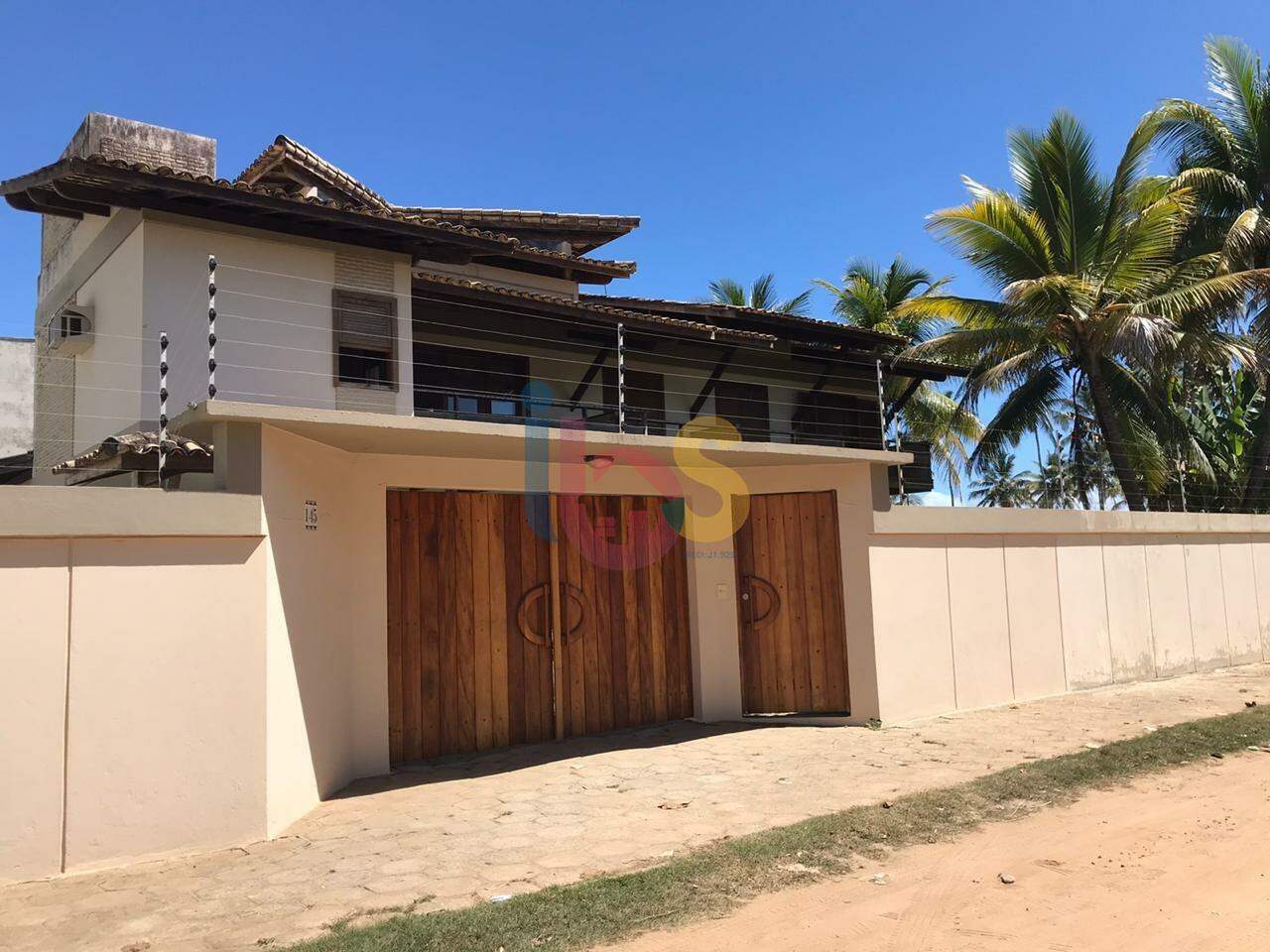 Casa, 4 quartos, 316 m² - Foto 1