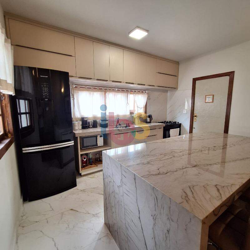 Casa, 3 quartos, 200 m² - Foto 9