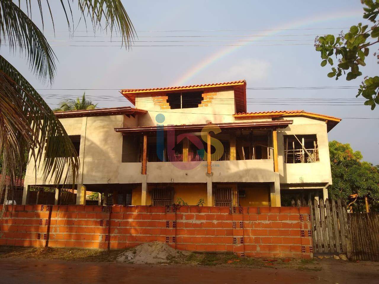 Casa, 7 quartos, 620 m² - Foto 1