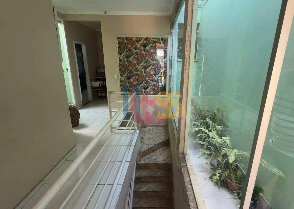 Casa, 4 quartos, 176 m² - Foto 3