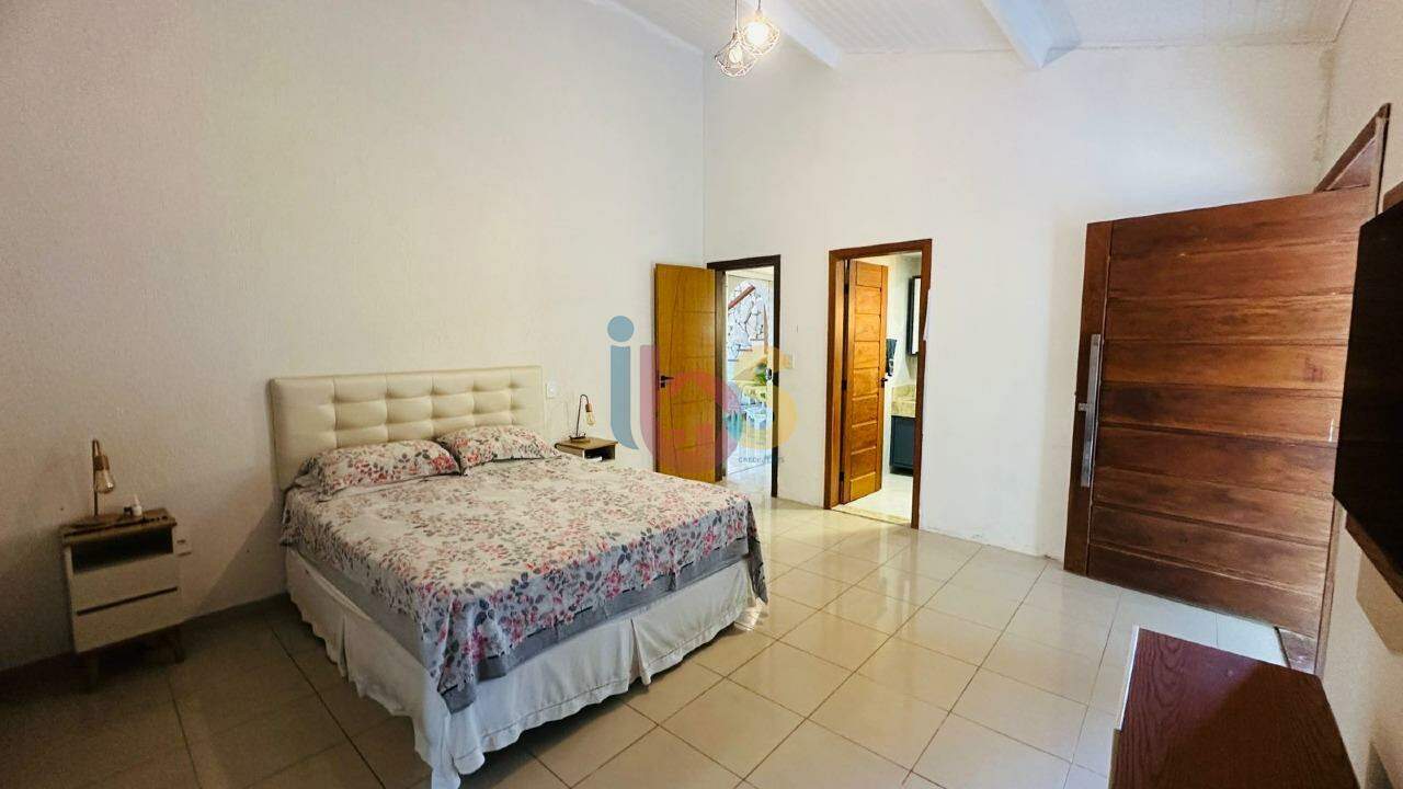 Casa, 4 quartos, 200 m² - Foto 19
