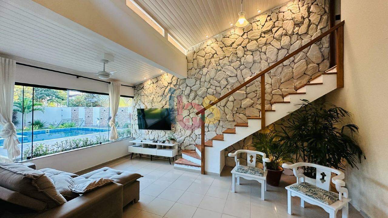 Casa, 4 quartos, 200 m² - Foto 11