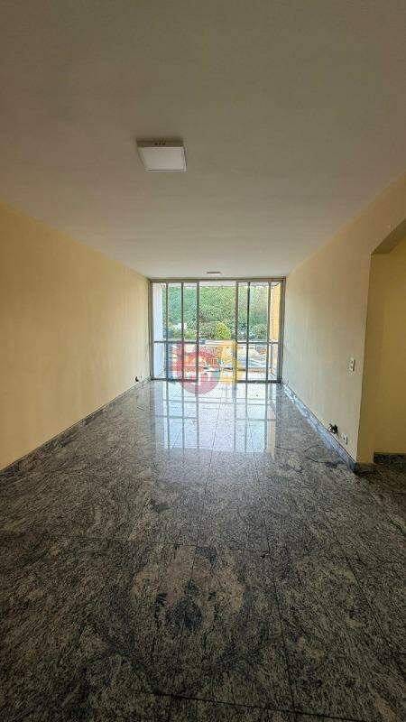 Apartamento, 3 quartos, 104 m² - Foto 2