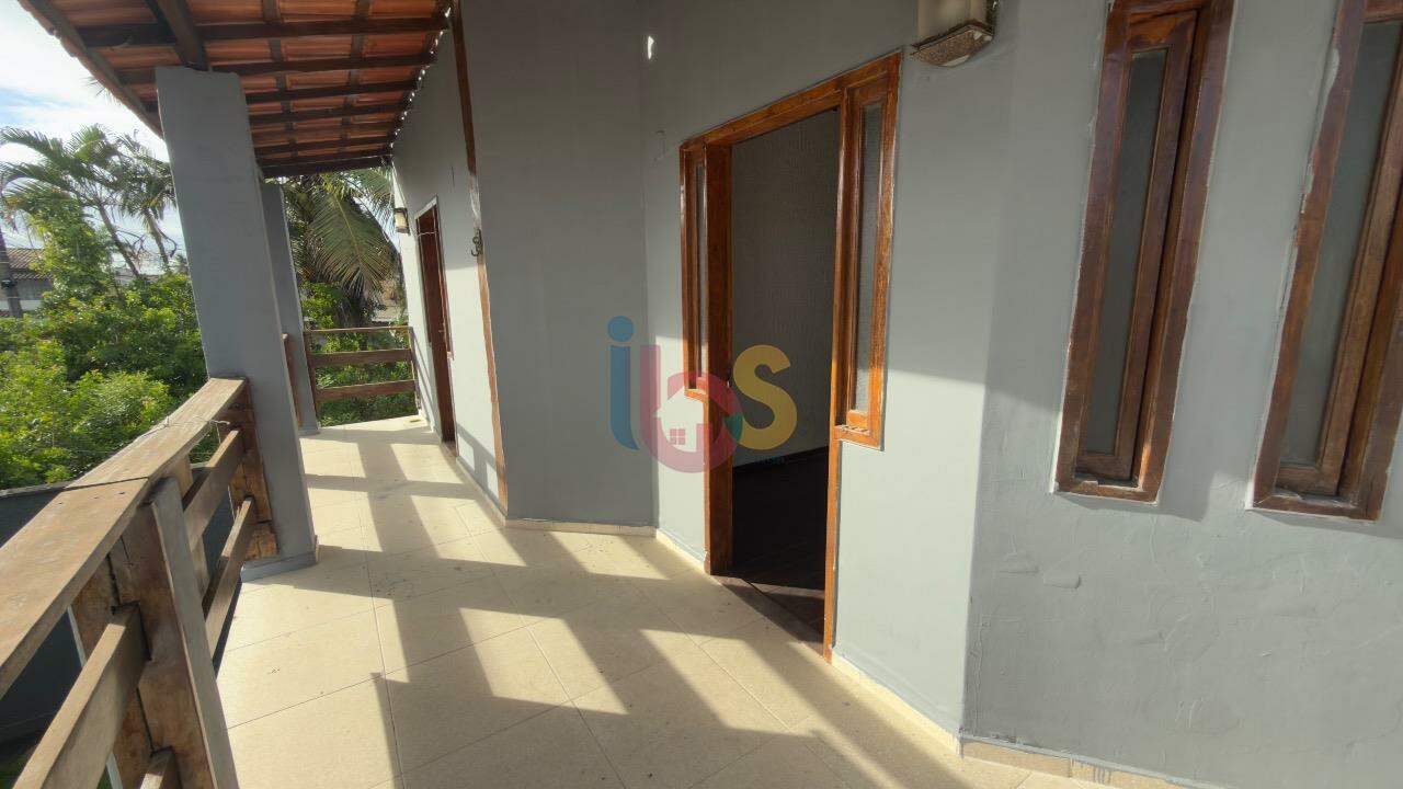 Casa, 5 quartos, 240 m² - Foto 1