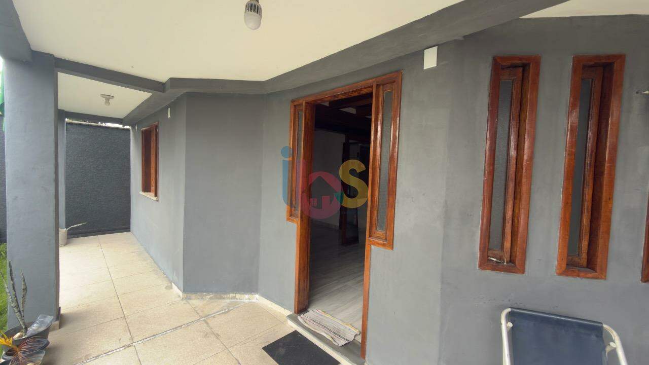 Casa, 5 quartos, 240 m² - Foto 2