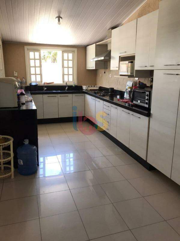 Casa, 4 quartos, 280 m² - Foto 8