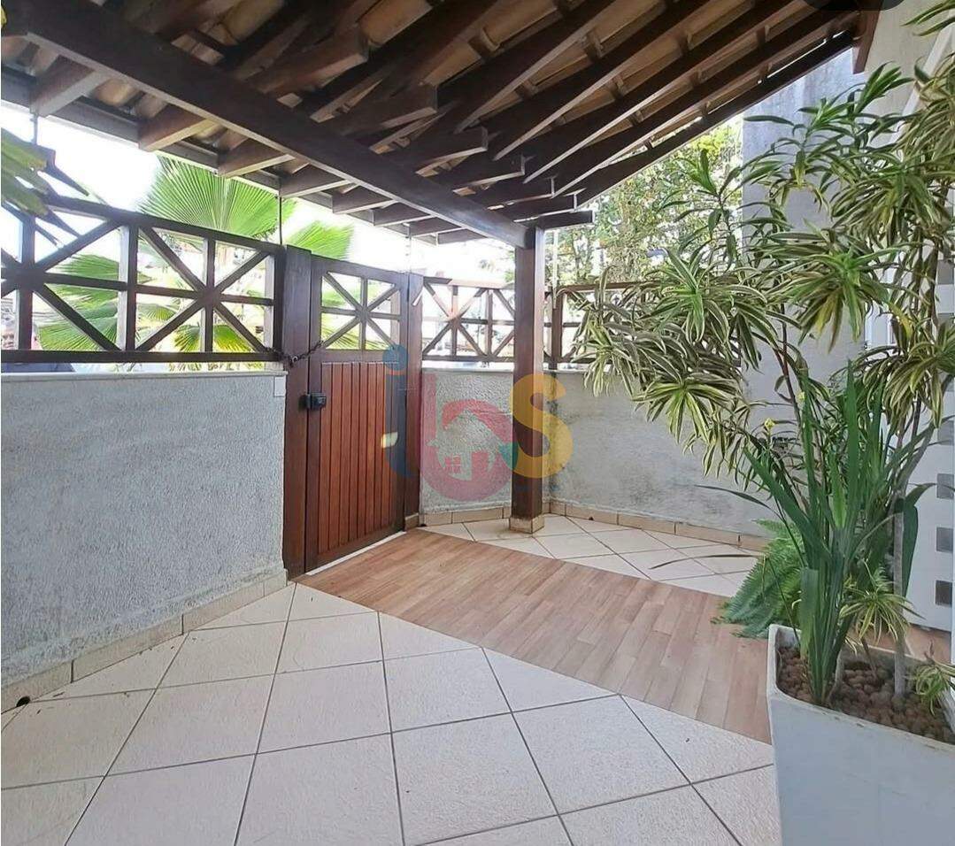 Casa, 4 quartos, 250 m² - Foto 2