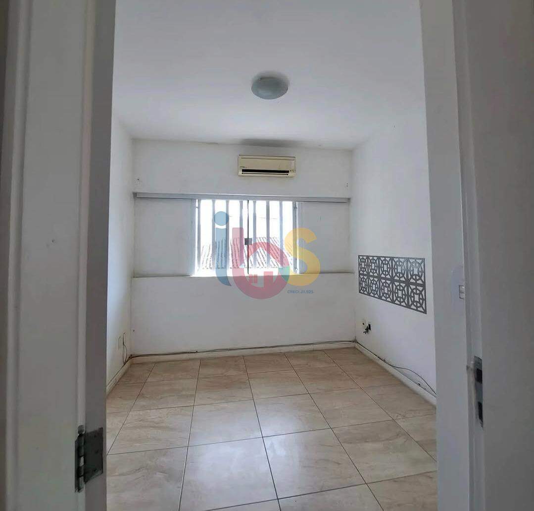 Casa, 4 quartos, 250 m² - Foto 6