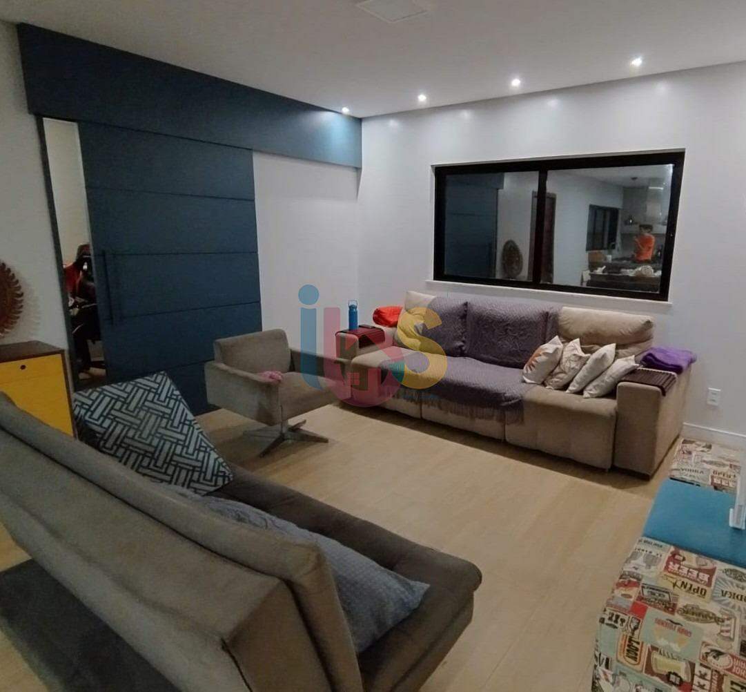Casa, 4 quartos, 235 m² - Foto 5