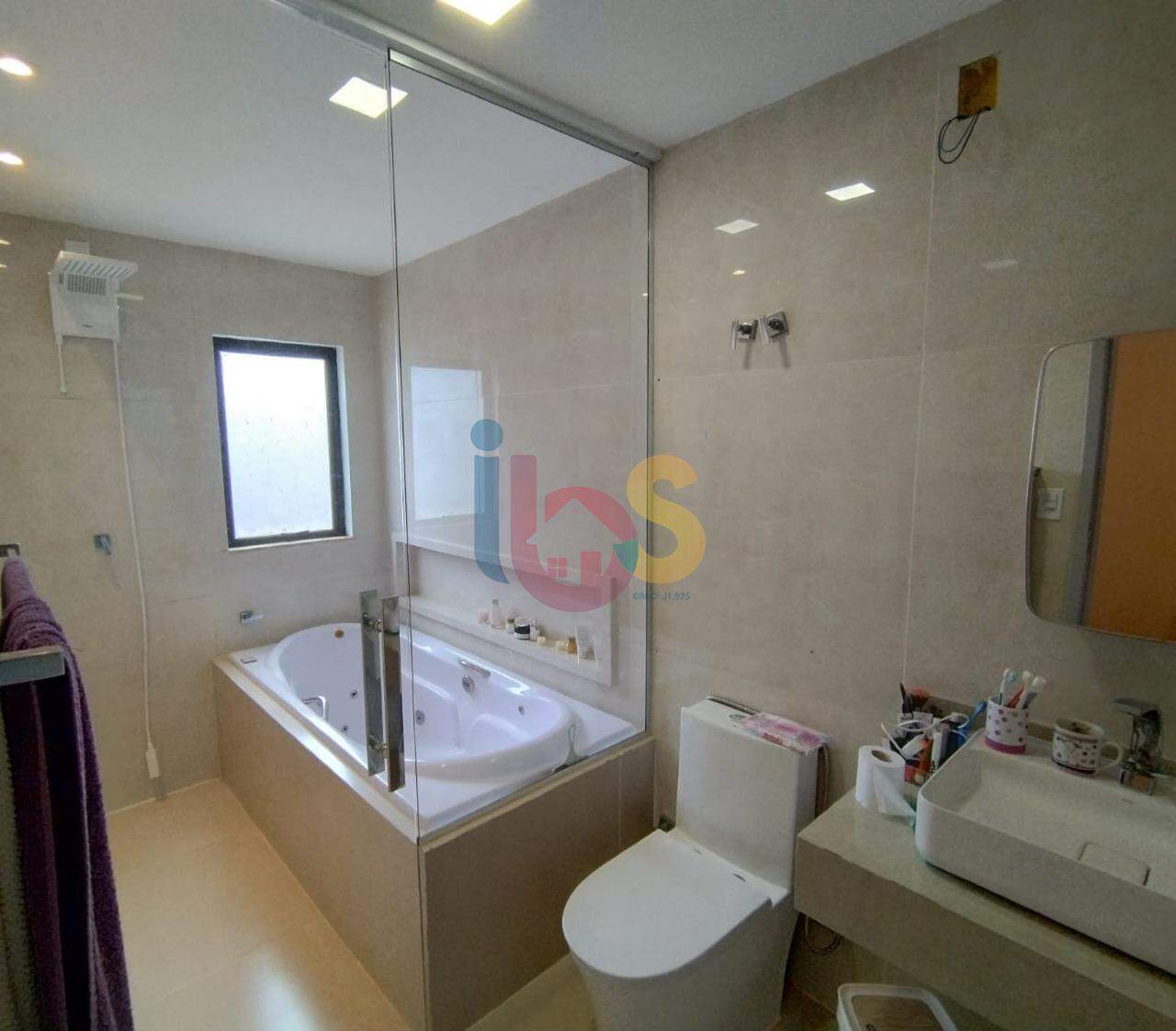 Casa, 4 quartos, 235 m² - Foto 9