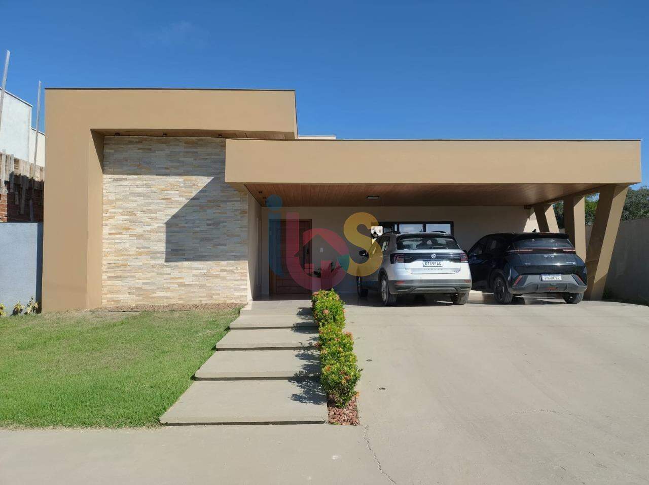 Casa, 4 quartos, 235 m² - Foto 2