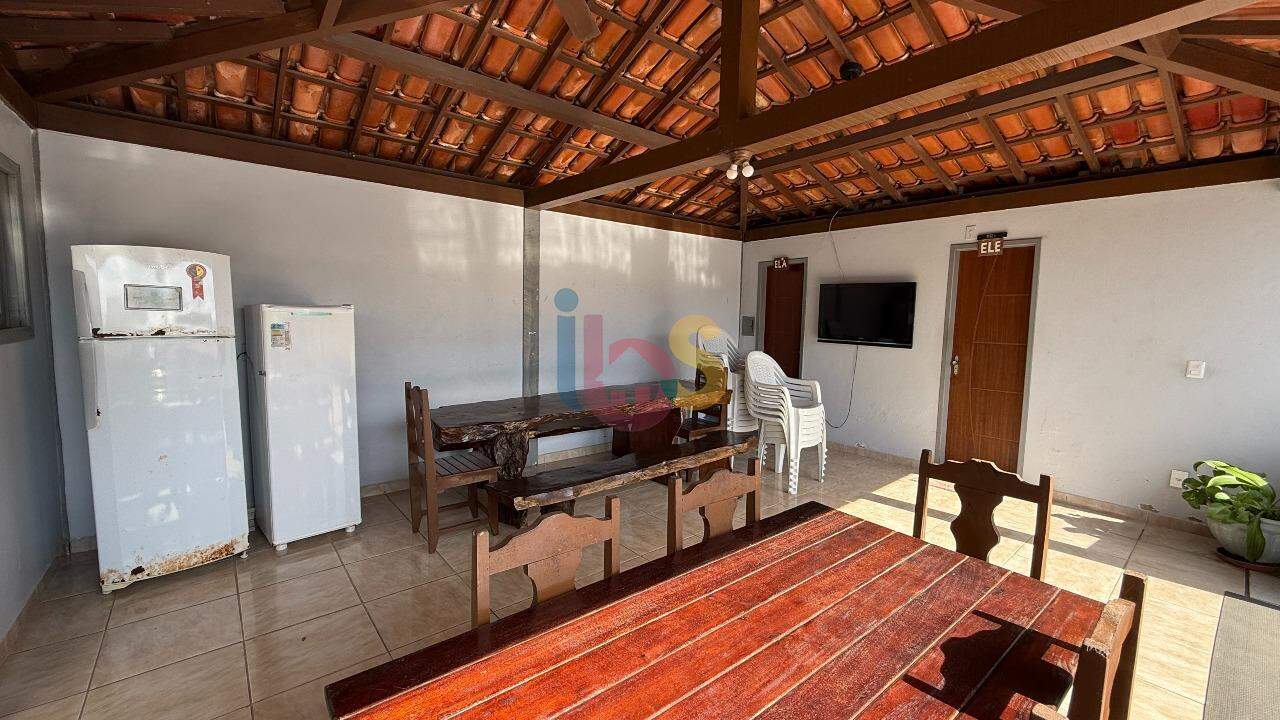 Sítio, 2 quartos, 2000 m² - Foto 4