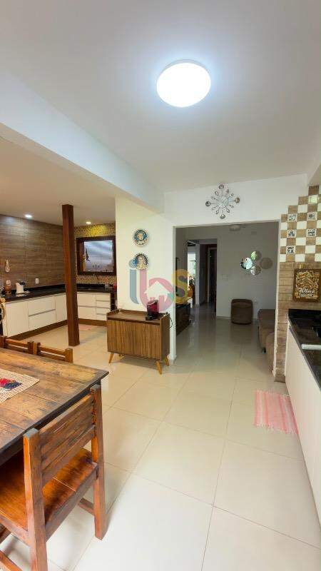 Casa, 4 quartos, 235 m² - Foto 6