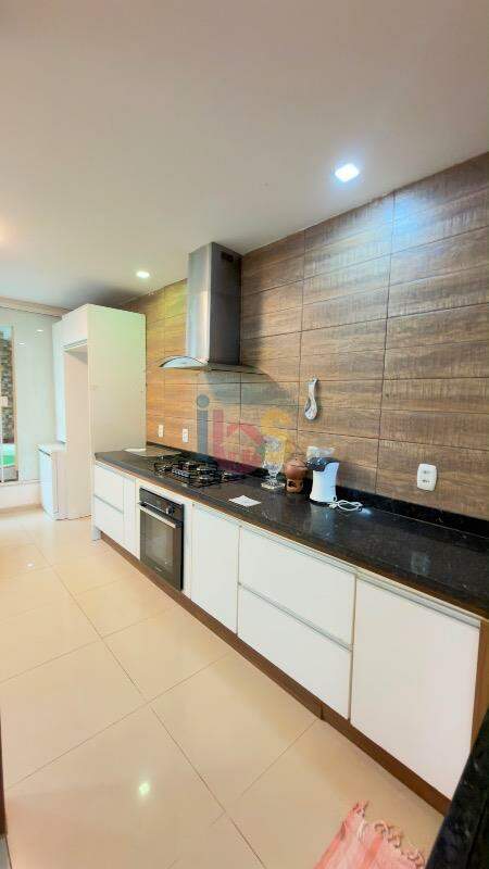Casa, 4 quartos, 235 m² - Foto 10