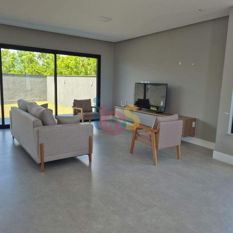 Casa, 4 quartos, 337 m² - Foto 3