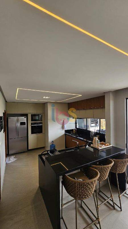 Casa, 4 quartos, 320 m² - Foto 12