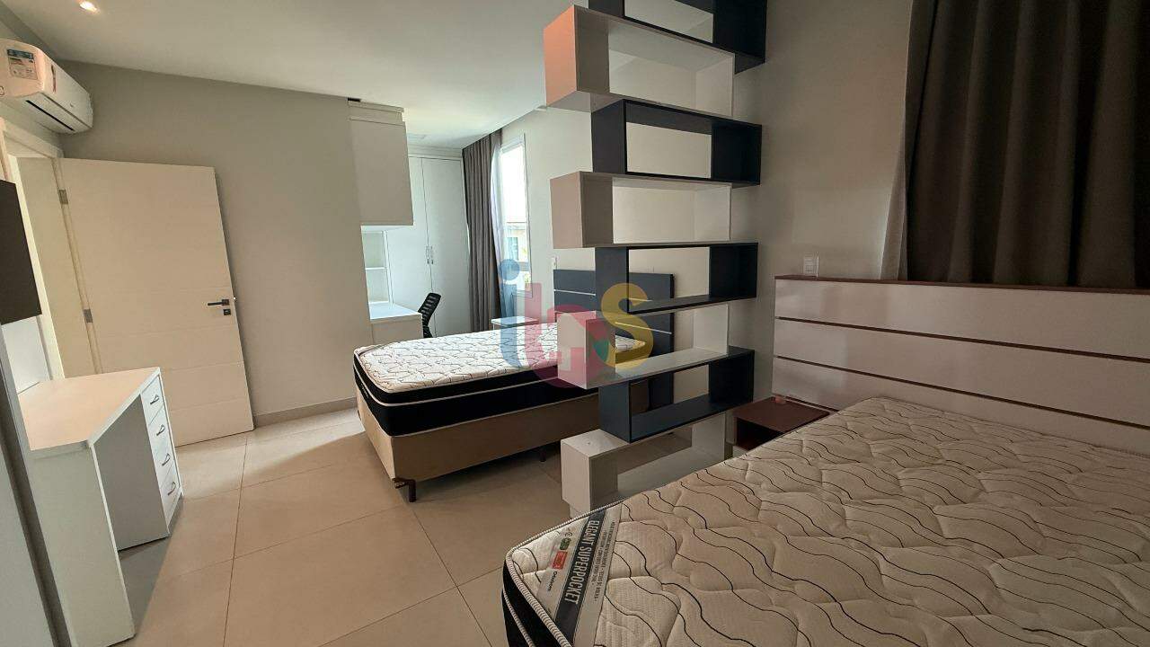 Casa, 4 quartos, 260 m² - Foto 22