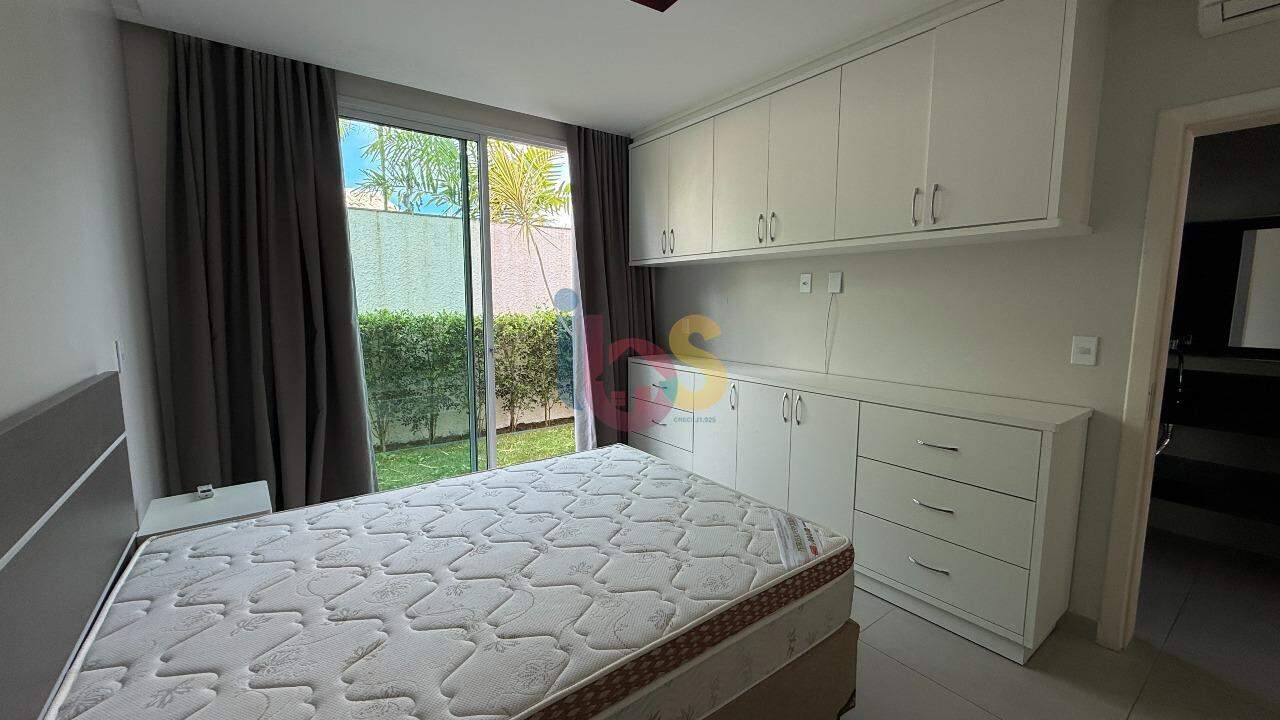 Casa, 4 quartos, 260 m² - Foto 15