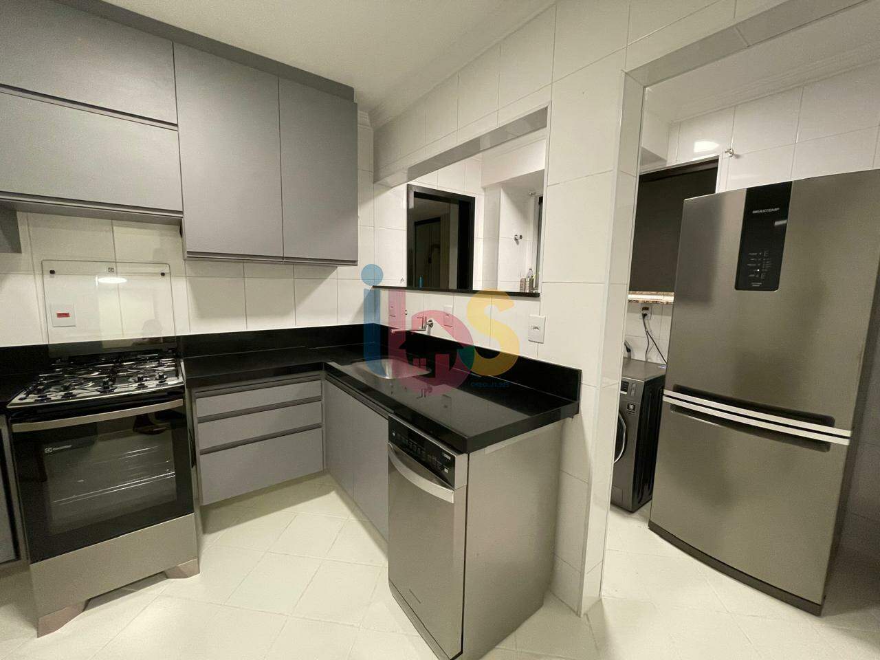 Apartamento, 3 quartos, 100 m² - Foto 2