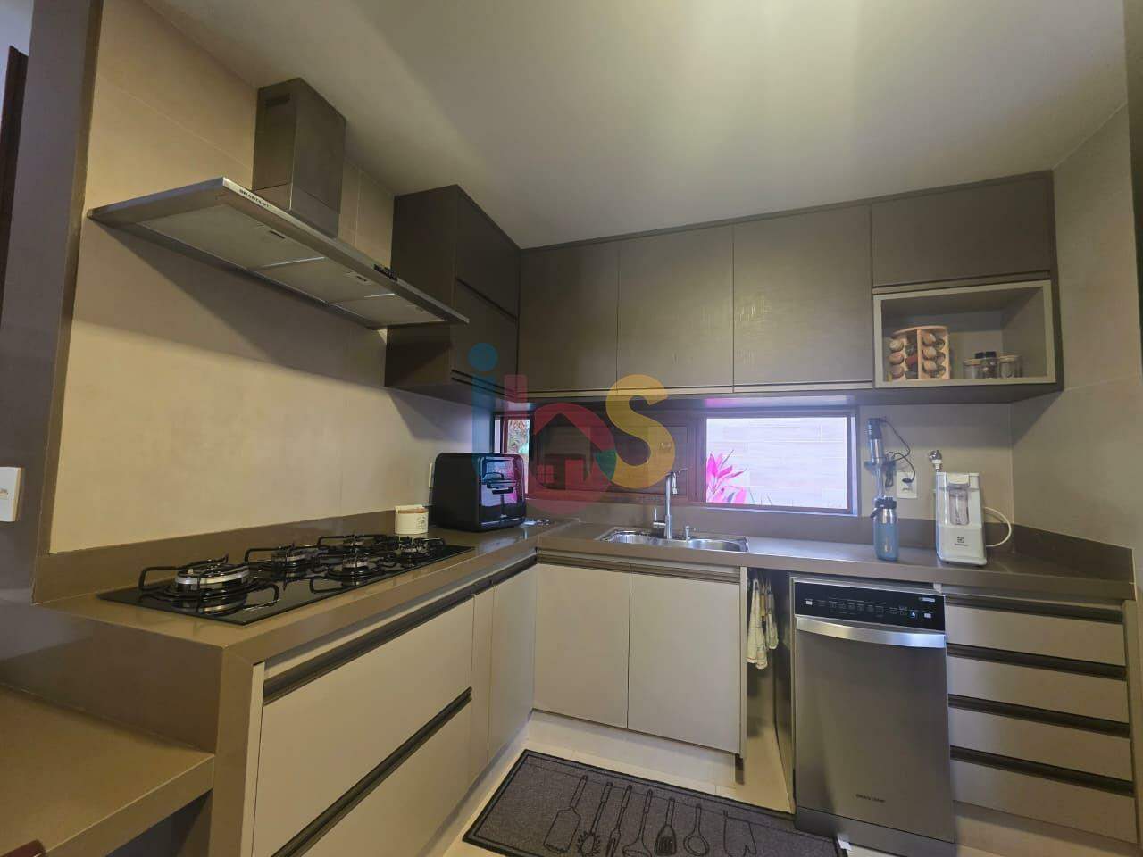Casa, 3 quartos, 261 m² - Foto 31