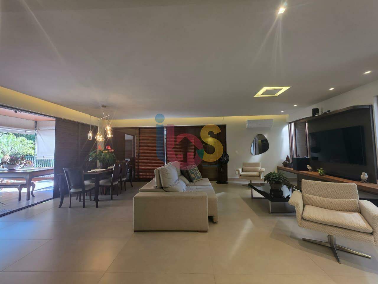 Casa, 3 quartos, 261 m² - Foto 24