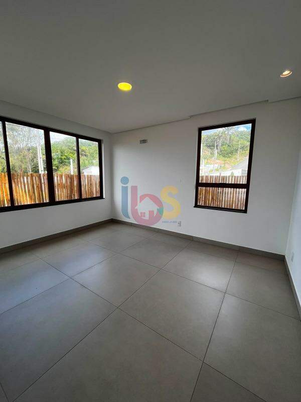 Casa, 5 quartos, 300 m² - Foto 27