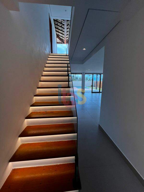 Casa, 5 quartos, 300 m² - Foto 9