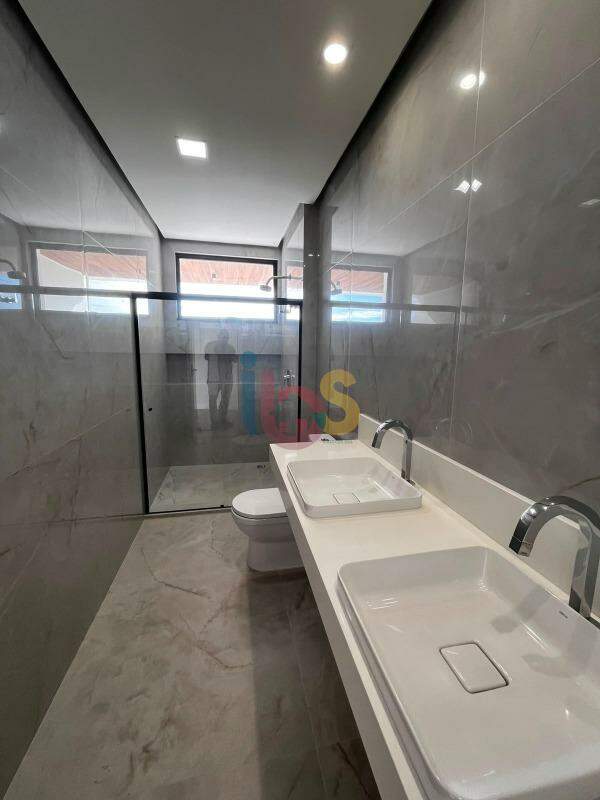 Casa, 4 quartos, 375 m² - Foto 47