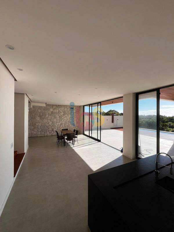 Casa, 4 quartos, 375 m² - Foto 12