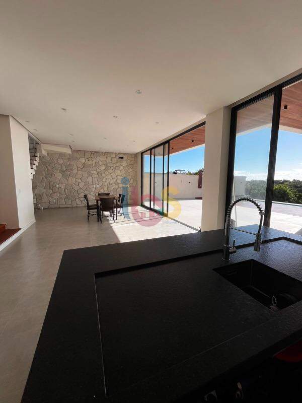 Casa, 4 quartos, 375 m² - Foto 13