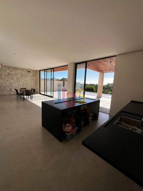 Casa, 4 quartos, 375 m² - Foto 18