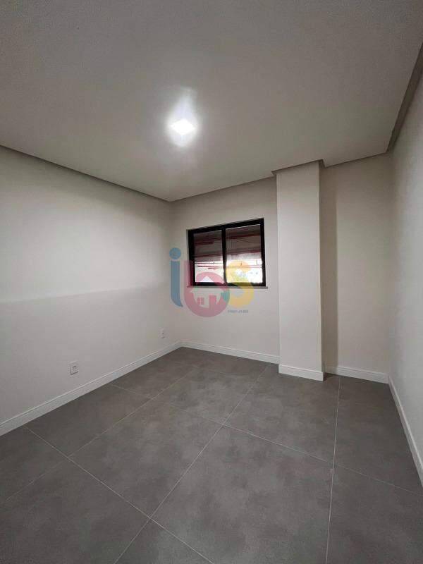 Casa, 4 quartos, 375 m² - Foto 58