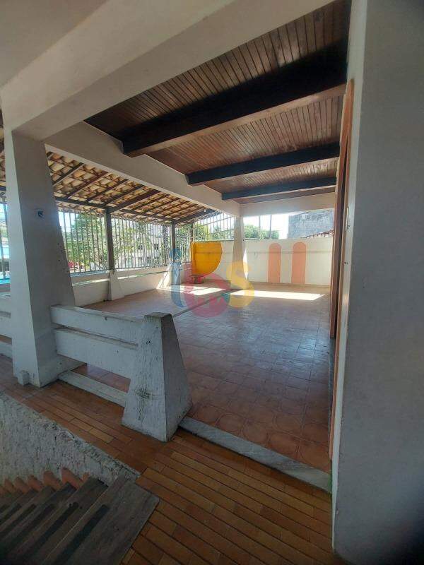 Casa, 4 quartos, 300 m² - Foto 3