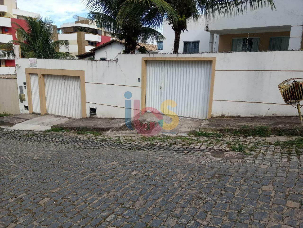 Casa, 7 quartos, 408 m² - Foto 1