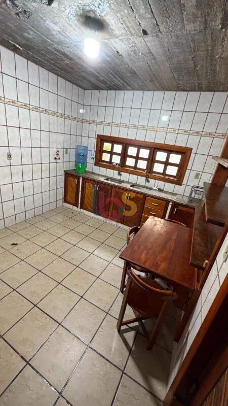 Casa, 4 quartos, 280 m² - Foto 10
