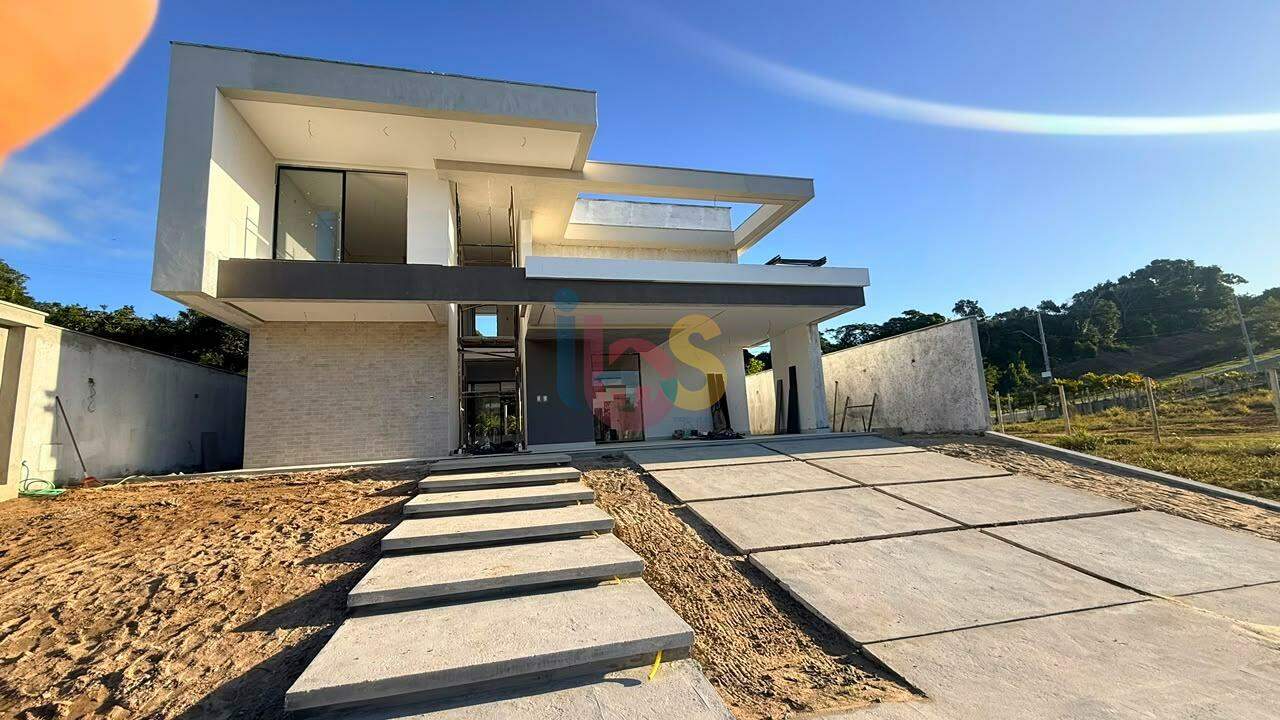 Casa, 4 quartos, 278 m² - Foto 2