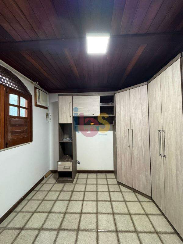 Casa, 4 quartos, 271 m² - Foto 8