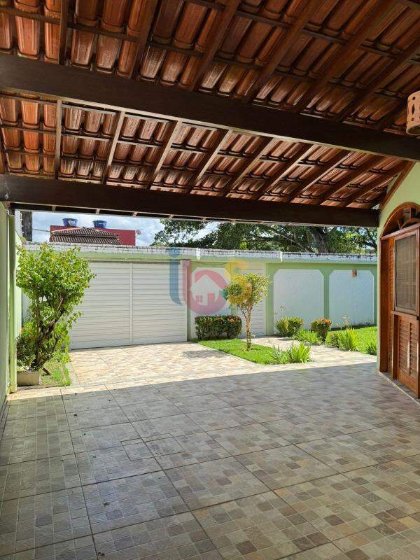 Casa, 4 quartos, 271 m² - Foto 3