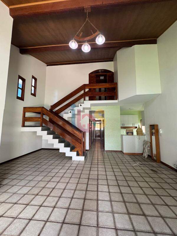 Casa, 4 quartos, 271 m² - Foto 28