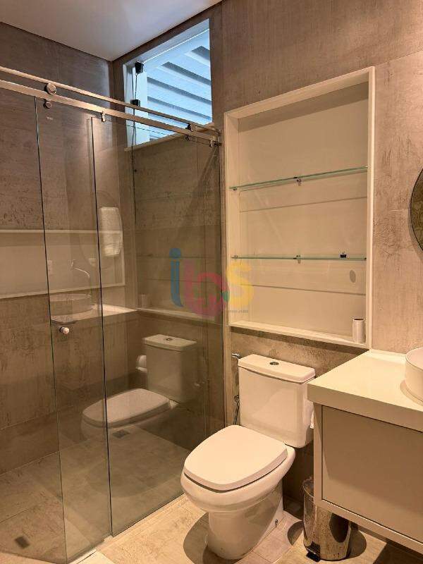 Casa, 4 quartos, 263 m² - Foto 29