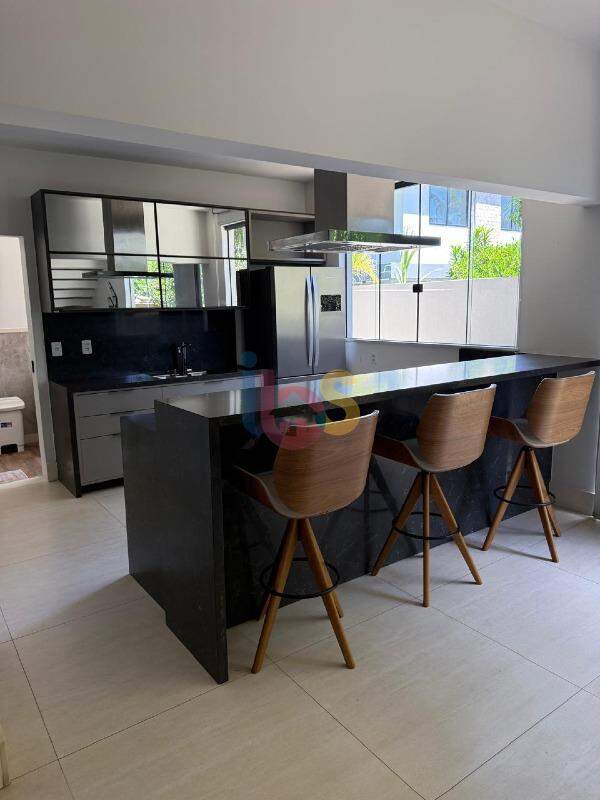 Casa, 4 quartos, 263 m² - Foto 12