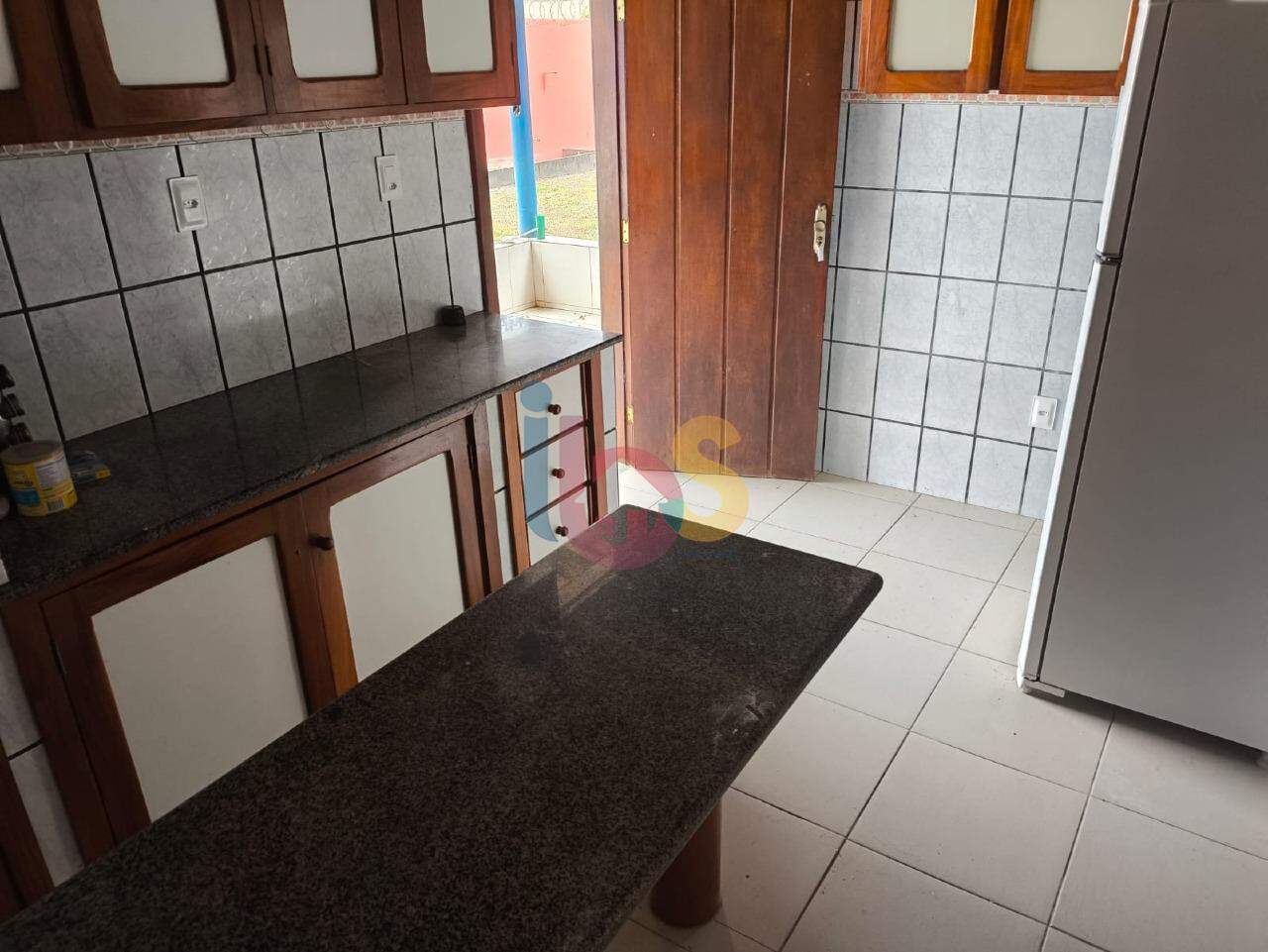 Casa, 3 quartos, 300 m² - Foto 13