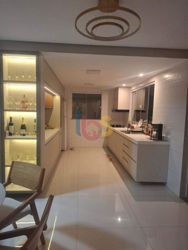 Casa, 3 quartos, 226 m² - Foto 6