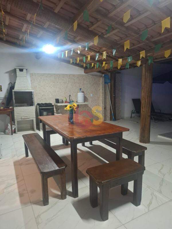 Casa, 3 quartos, 226 m² - Foto 17