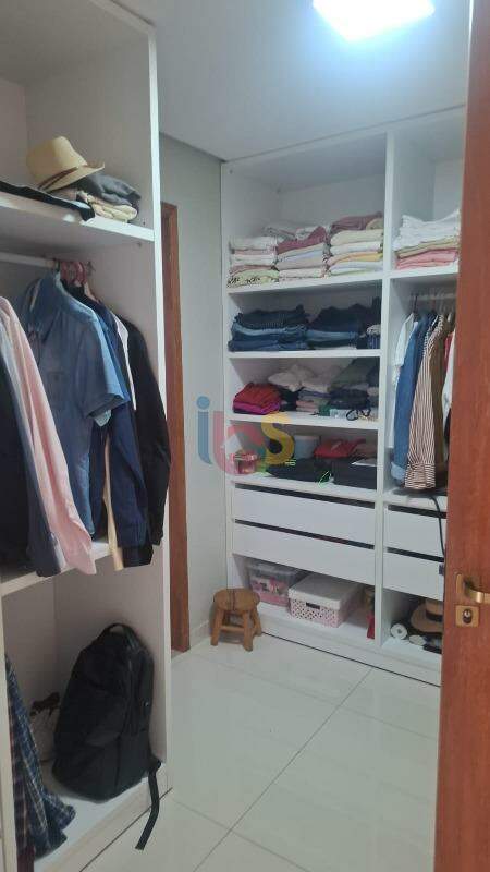 Casa, 3 quartos, 226 m² - Foto 9