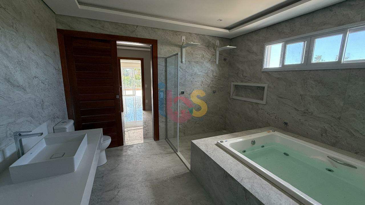 Casa, 4 quartos, 292 m² - Foto 25
