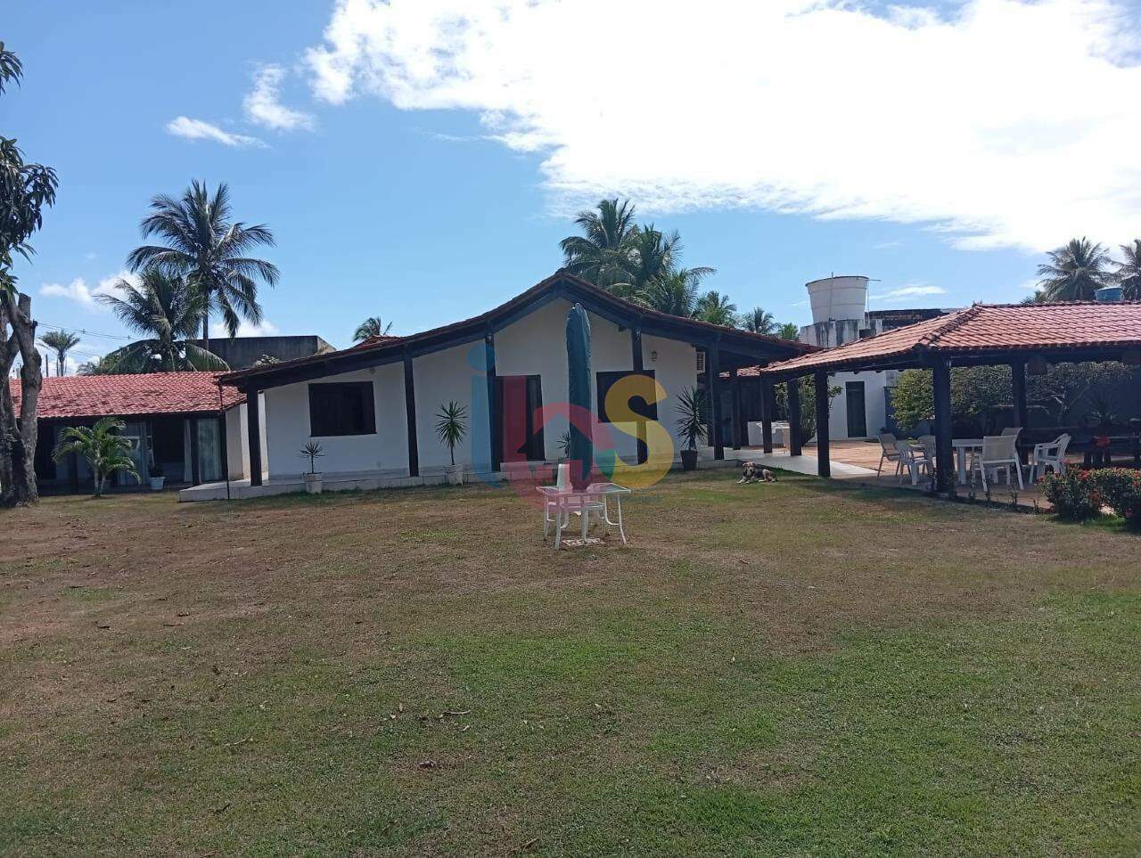 Casa, 4 quartos, 329 m² - Foto 1