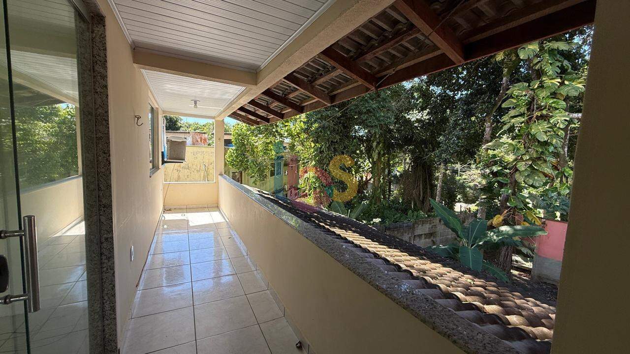Casa, 4 quartos, 190 m² - Foto 1
