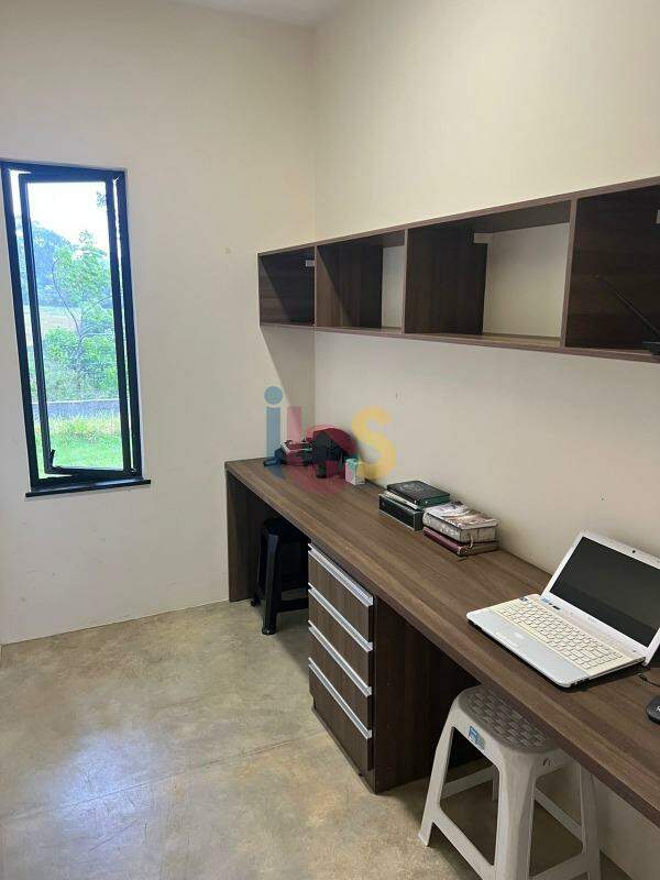Casa, 3 quartos, 250 m² - Foto 8