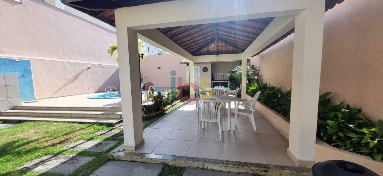 Casa, 8 quartos, 750 m² - Foto 1